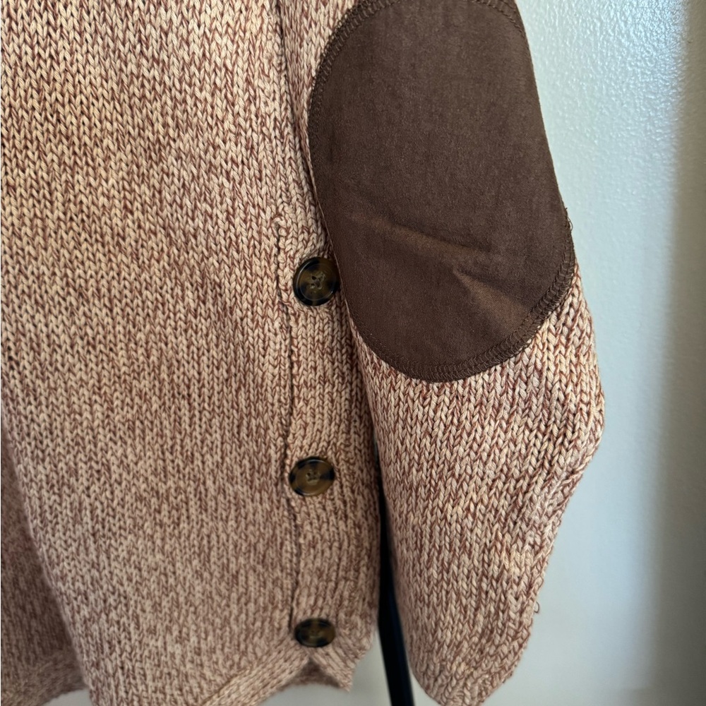 Cozy Earth-Toned Sweater with Elbow Patches - Picture 2 of 4